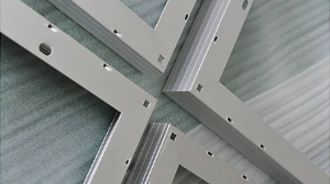 光伏組件邊框在進(jìn)行型材設(shè)計(jì)時(shí)需要考慮哪幾個(gè)方面？